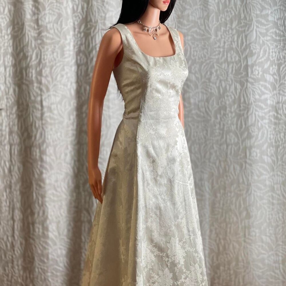 Vintage 90s Scott McClintock Ivory Metallic Jacquard Wedding Gown Prom Dress 10 - Picture 1 of 8